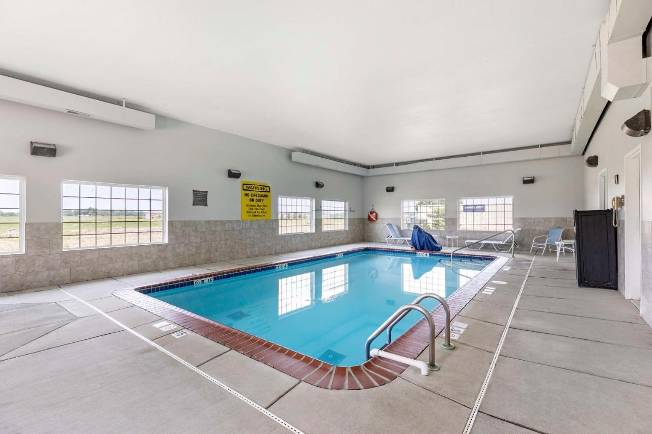 Best Western Plus Midamerica Hotel Mascoutah Exterior photo