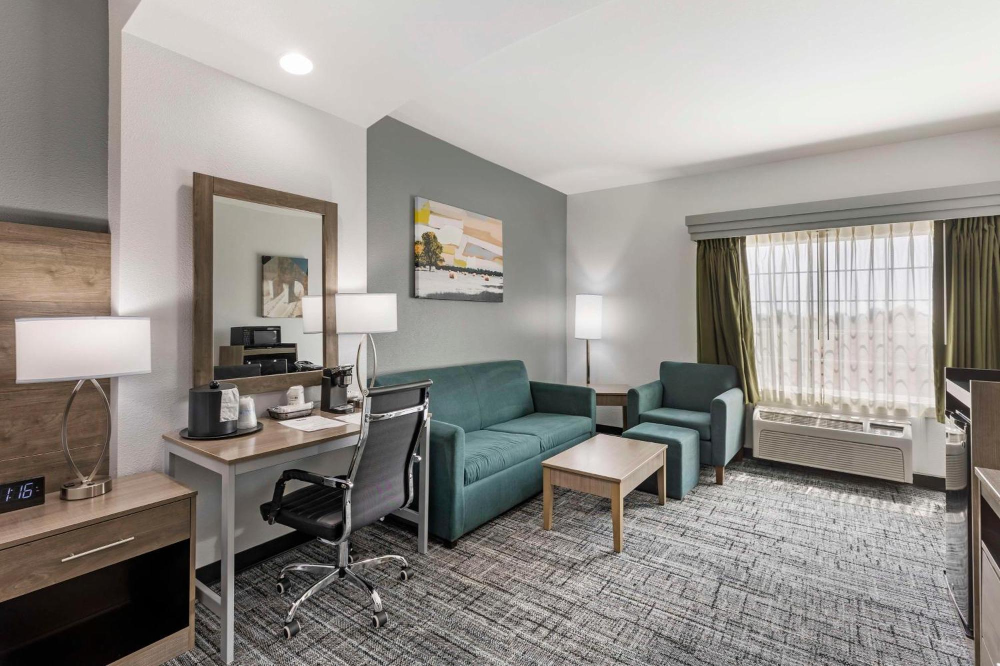 Best Western Plus Midamerica Hotel Mascoutah Exterior photo